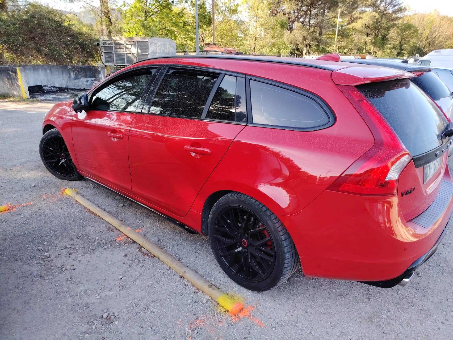 Volvo volvo V60 rouge